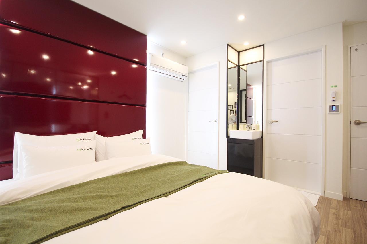 Haru Hotel Gimhae Eksteriør billede