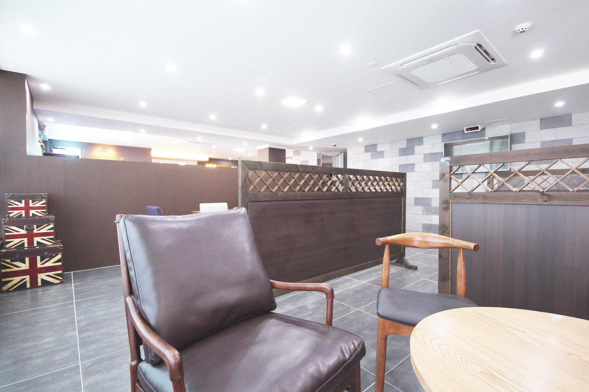 Haru Hotel Gimhae Eksteriør billede