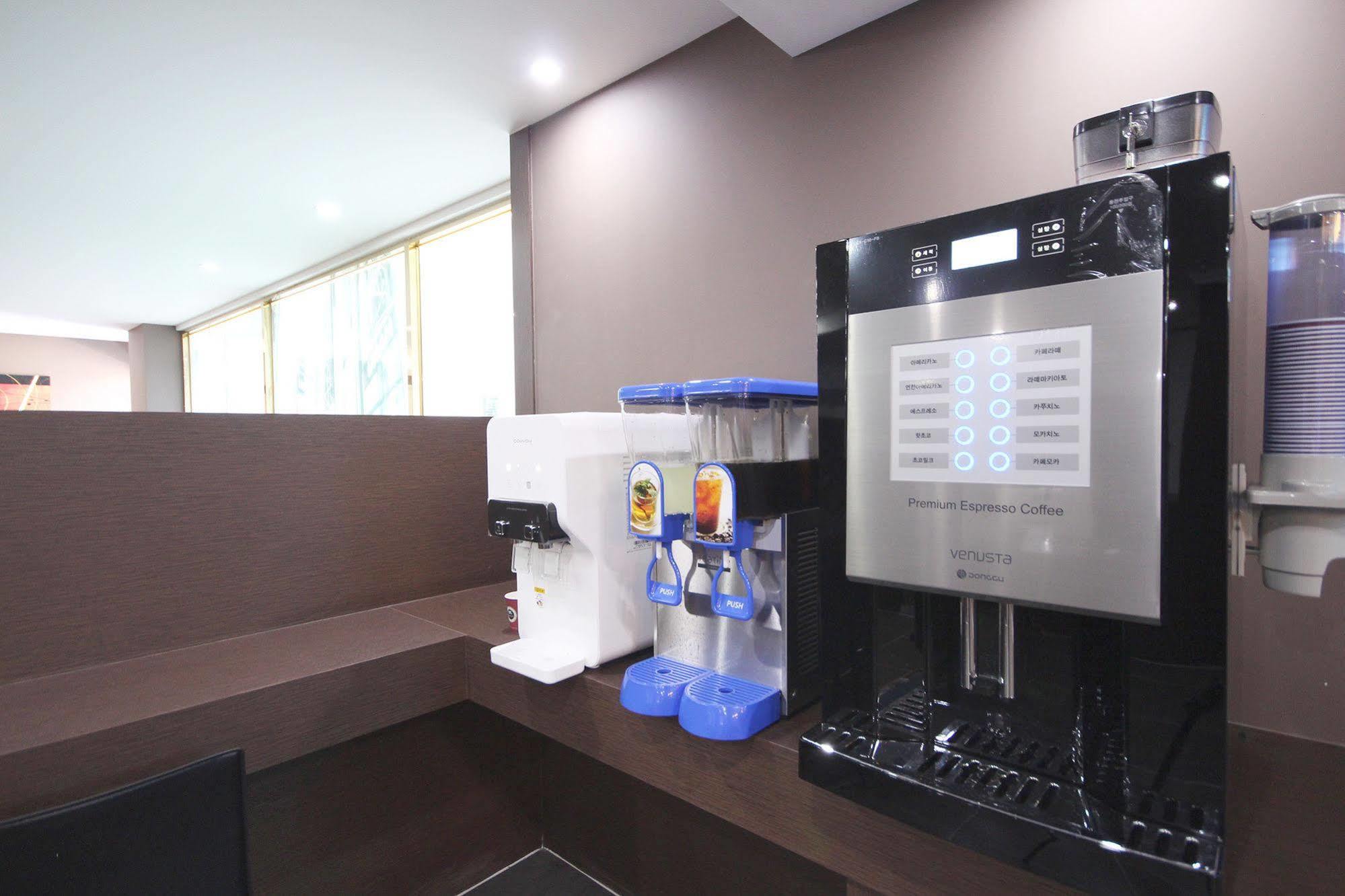 Haru Hotel Gimhae Eksteriør billede