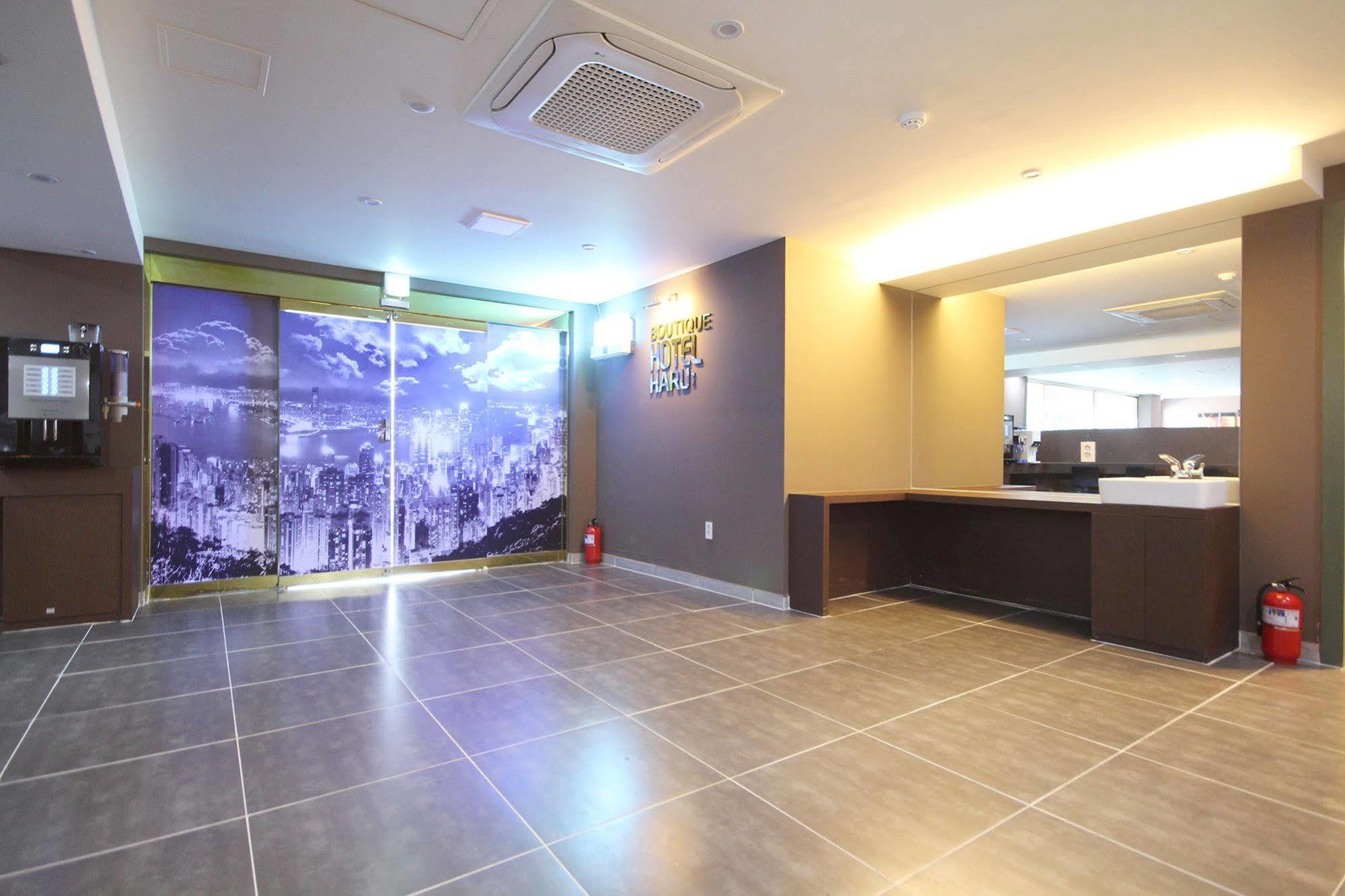 Haru Hotel Gimhae Eksteriør billede