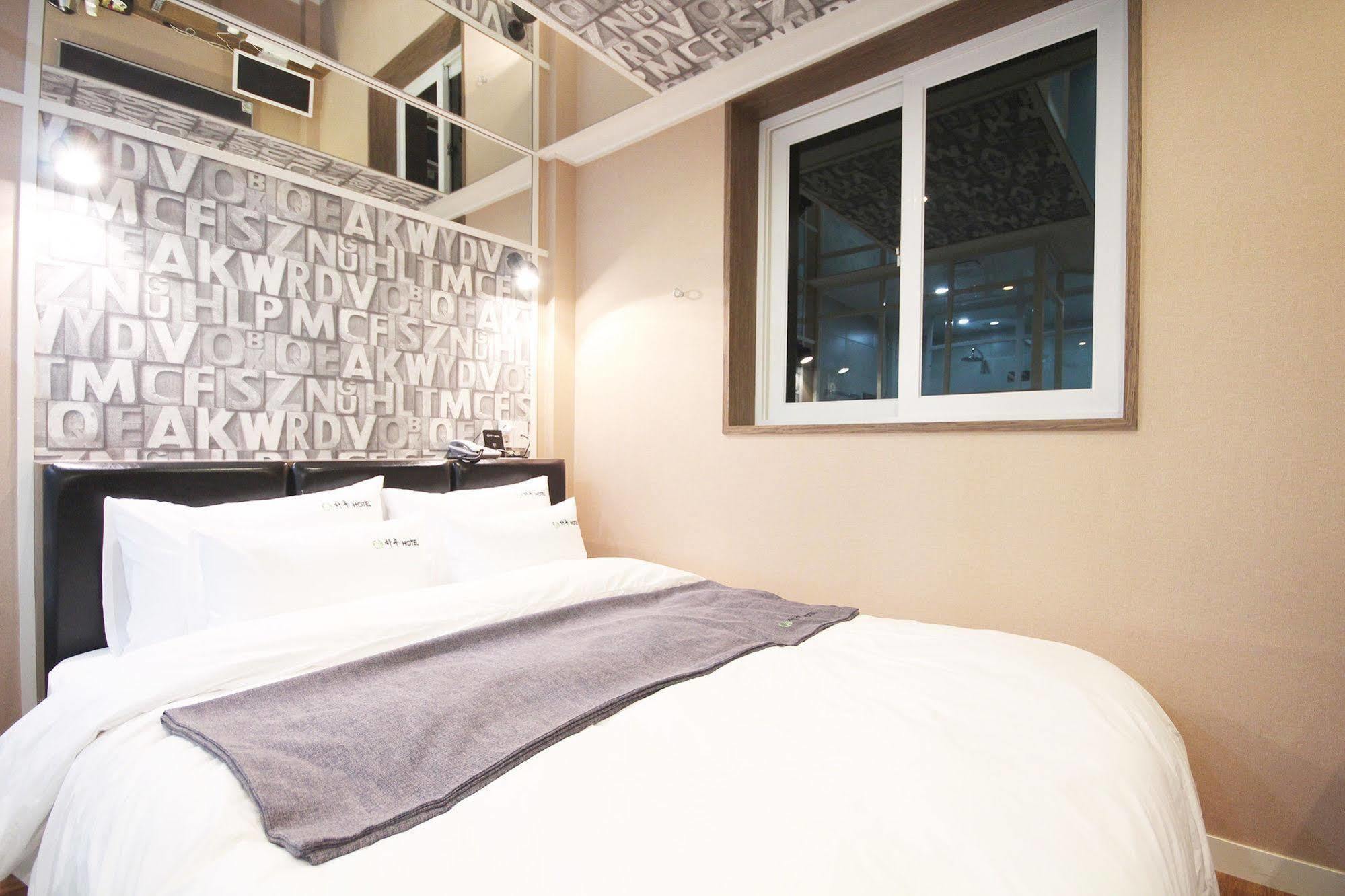 Haru Hotel Gimhae Eksteriør billede