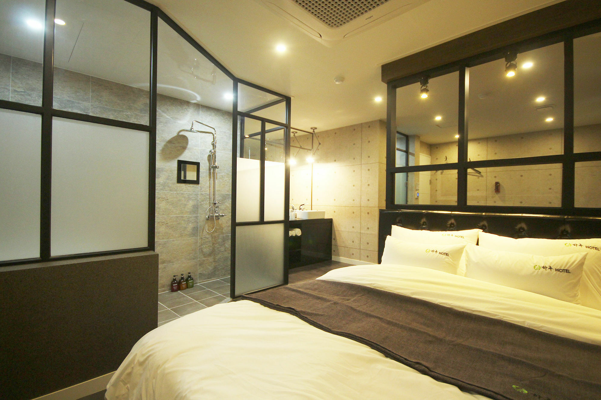 Haru Hotel Gimhae Eksteriør billede